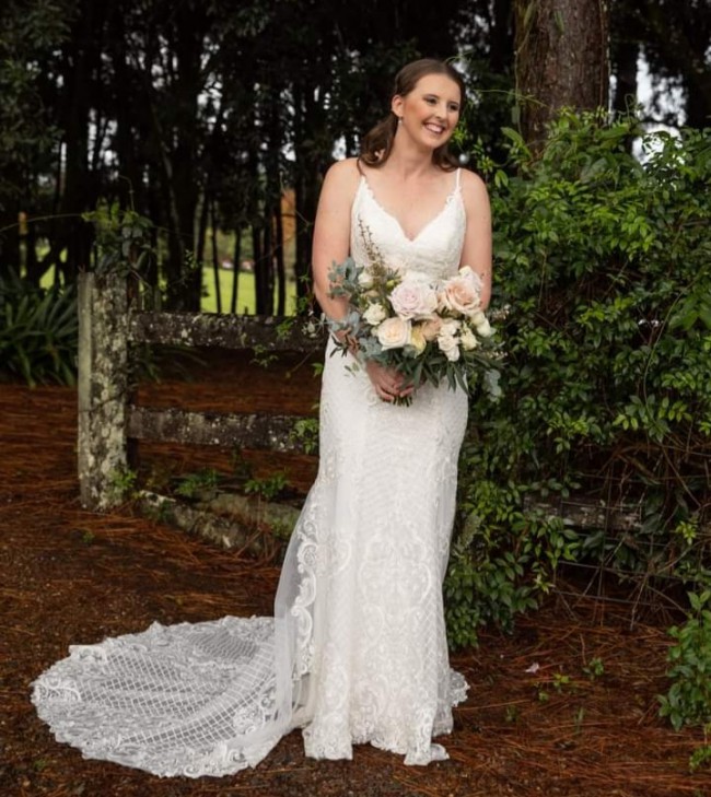 Madi Lane Wedding Dress Save 50% - Stillwhite