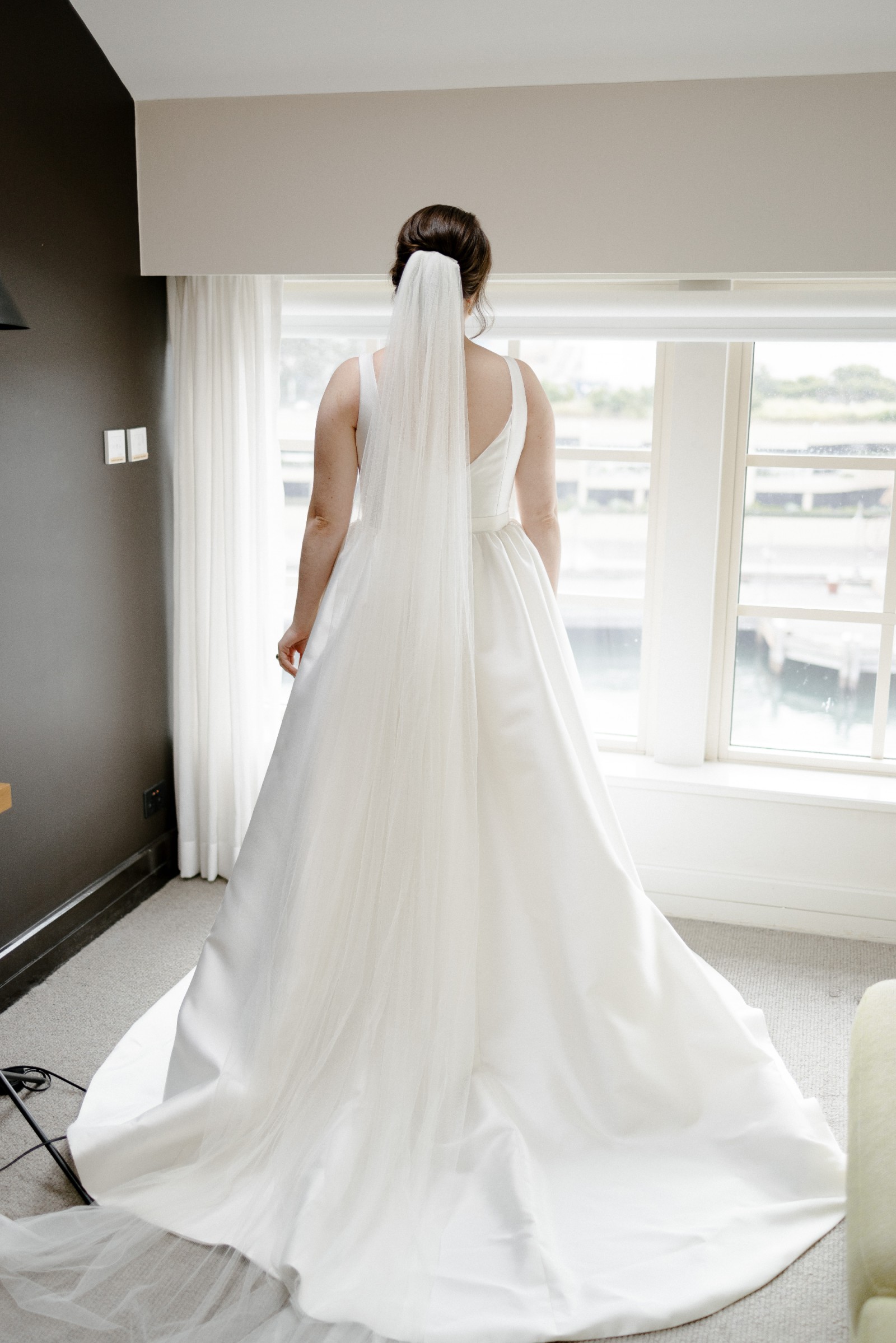 Karen Willis Holmes Wedding Dress - Stillwhite