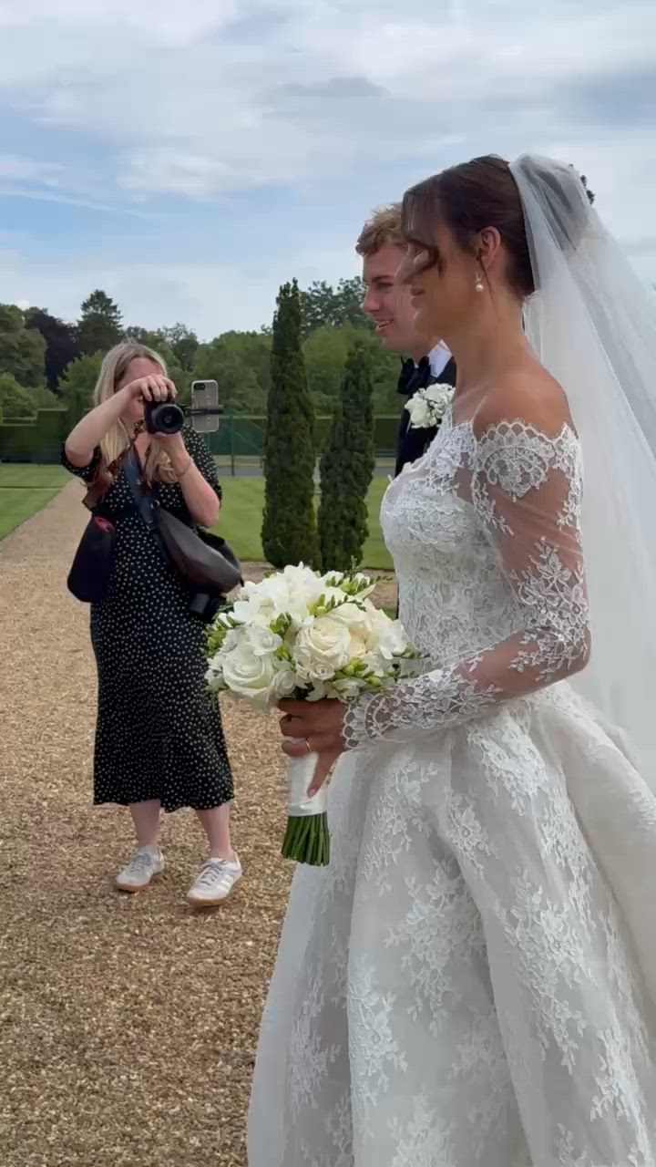 Monique Lhuillier, Alexandra