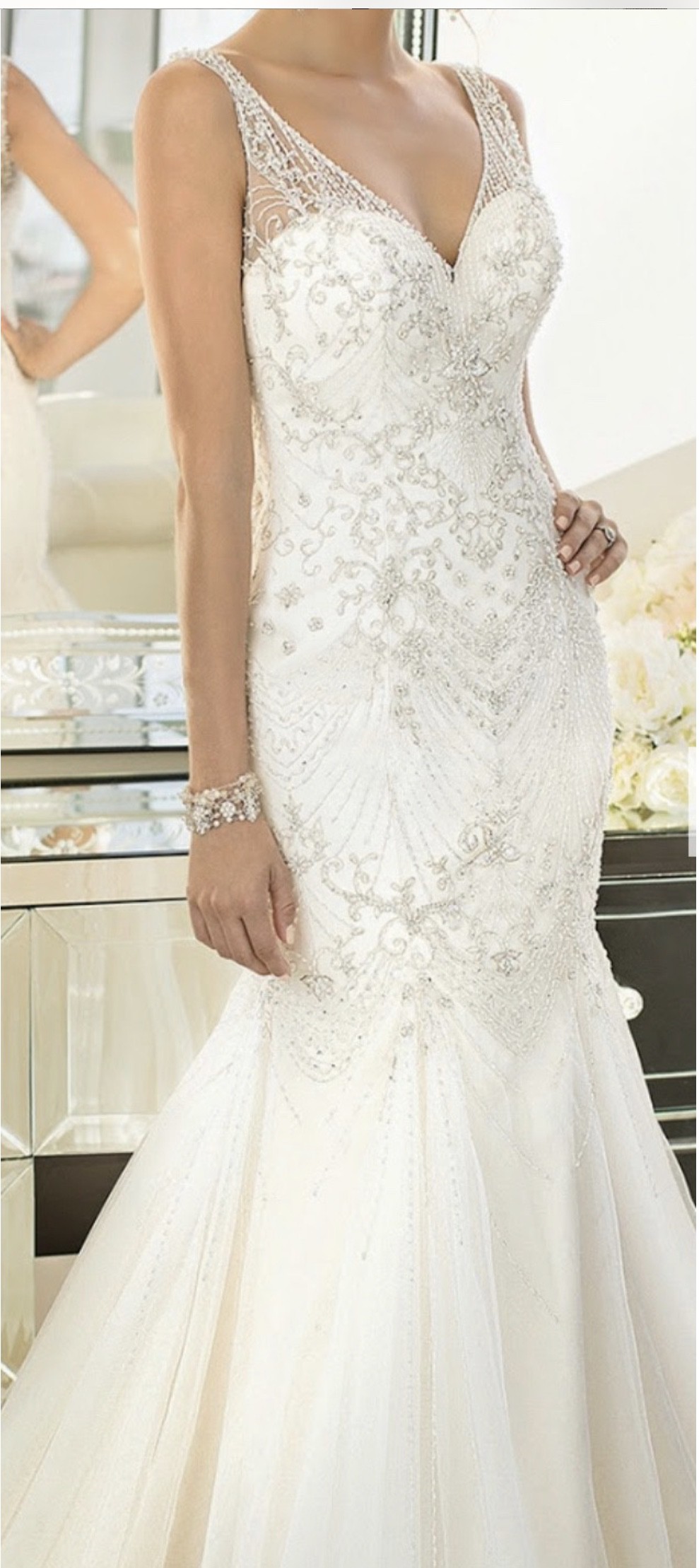 Essense of Australia D1686 Used Wedding Dress Save 78% - Stillwhite