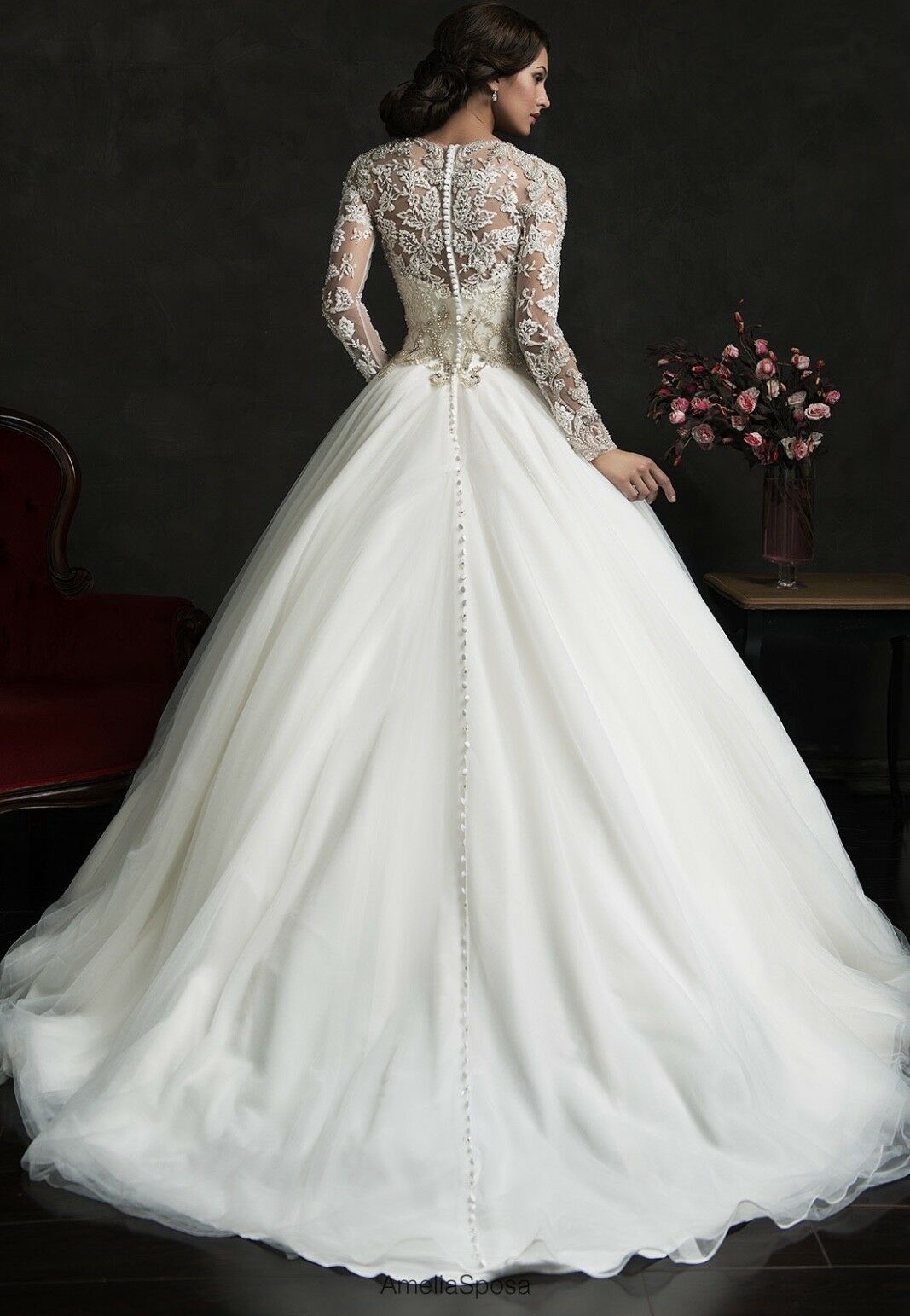 Amelia Sposa Leonor Used Wedding Dress Save 8   Stillwhite