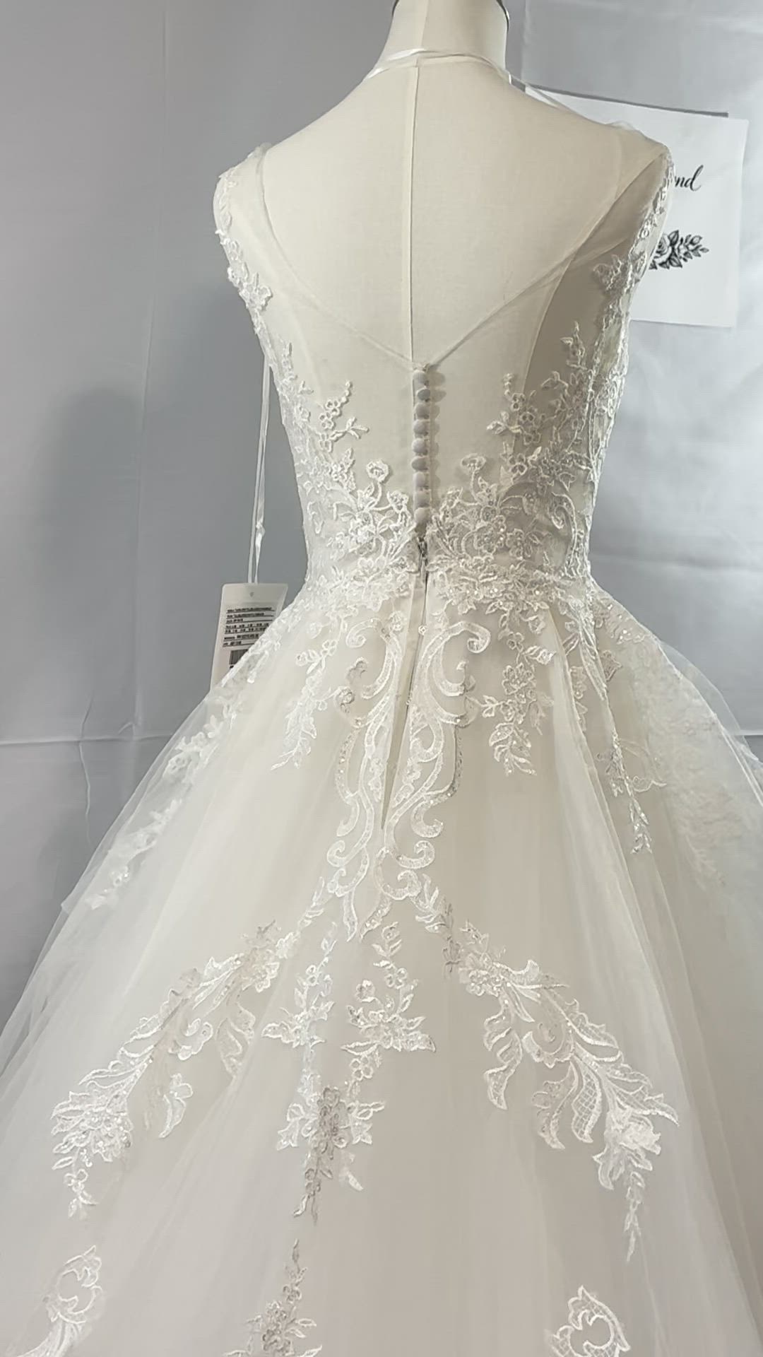 Pronovias, Tunya NWT Size 6