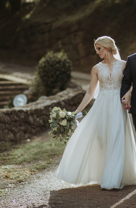 chinese dress ladies used Galia Lahav Madonna