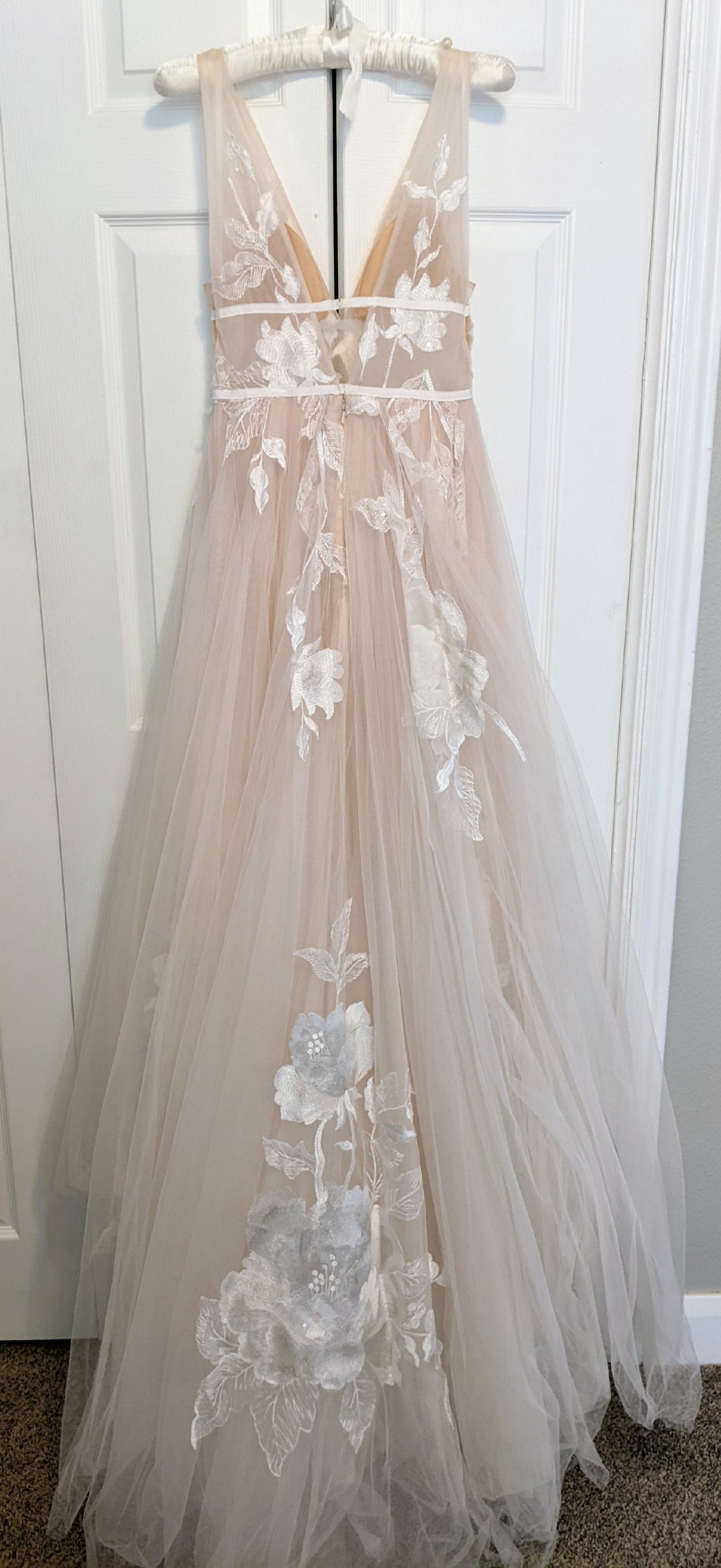 Lace Poshmark Bhldn Wedding Dress BHLDN Dresses Bhldn White Sheer Lace Long  Sleeve Wedding Dress