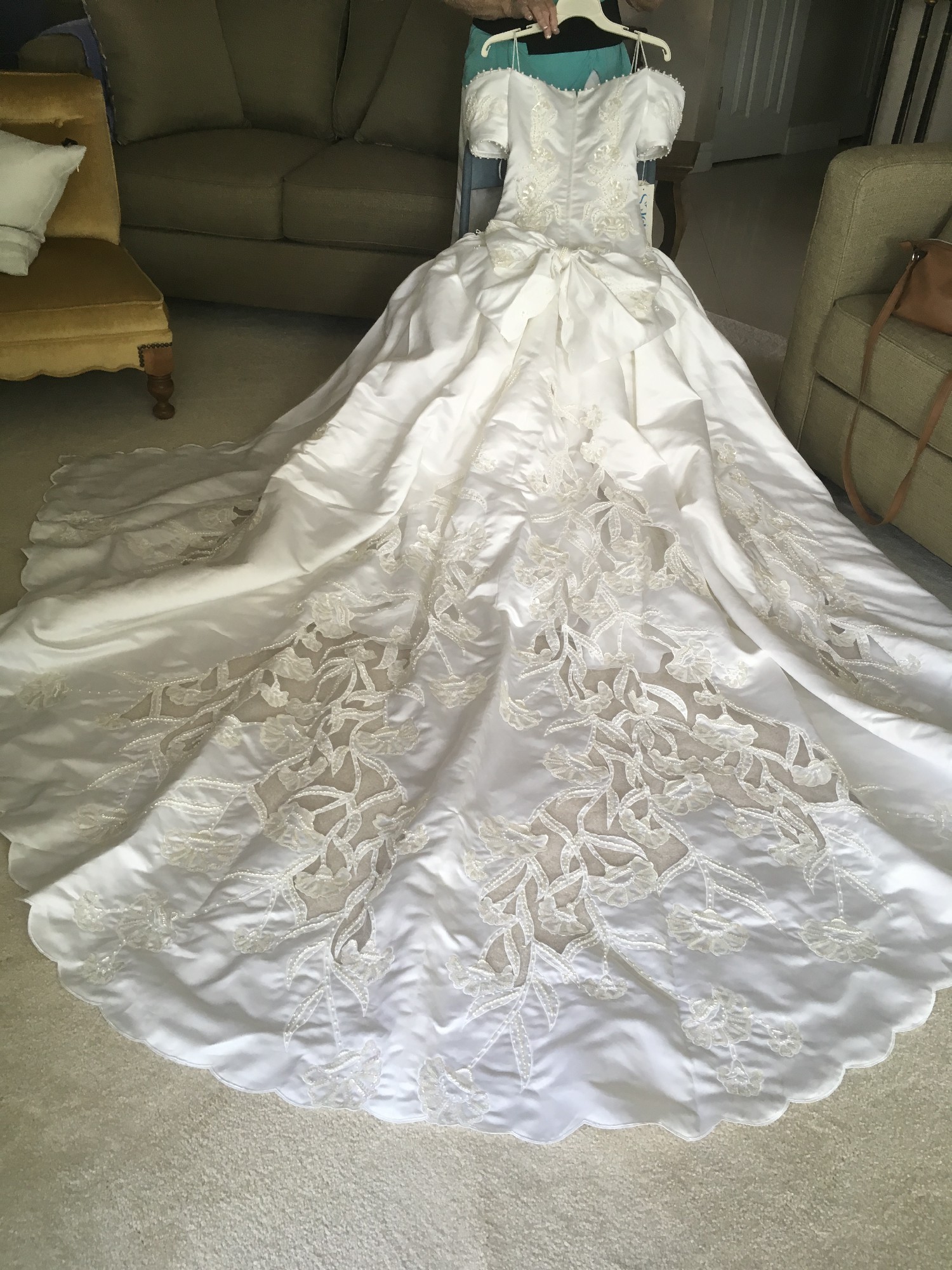 Eva Haynal Forsyth 4072 CONNIE New Wedding Dress Save 56% - Stillwhite