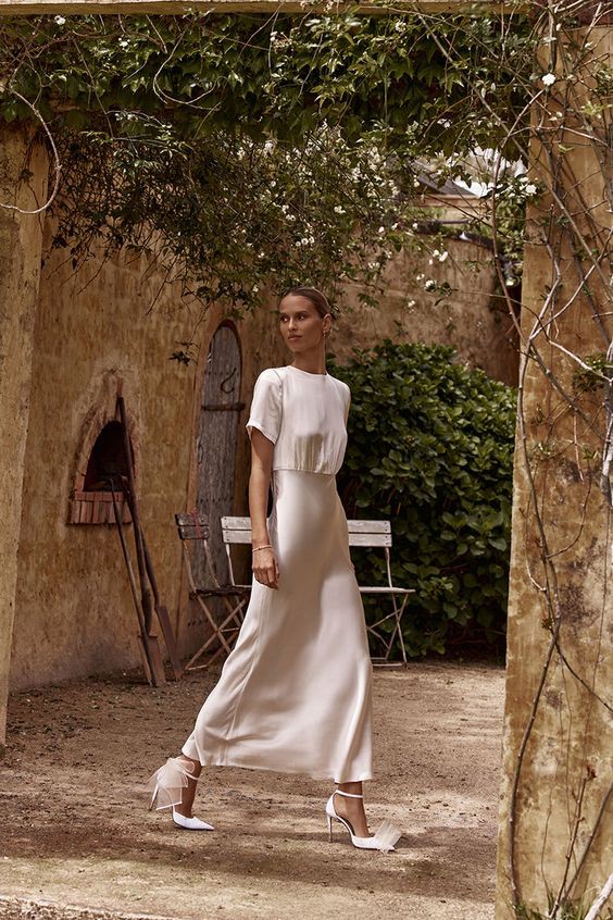 Dissh New Wedding Dress - Stillwhite Dissh New Wedding Dress - Stillwhite