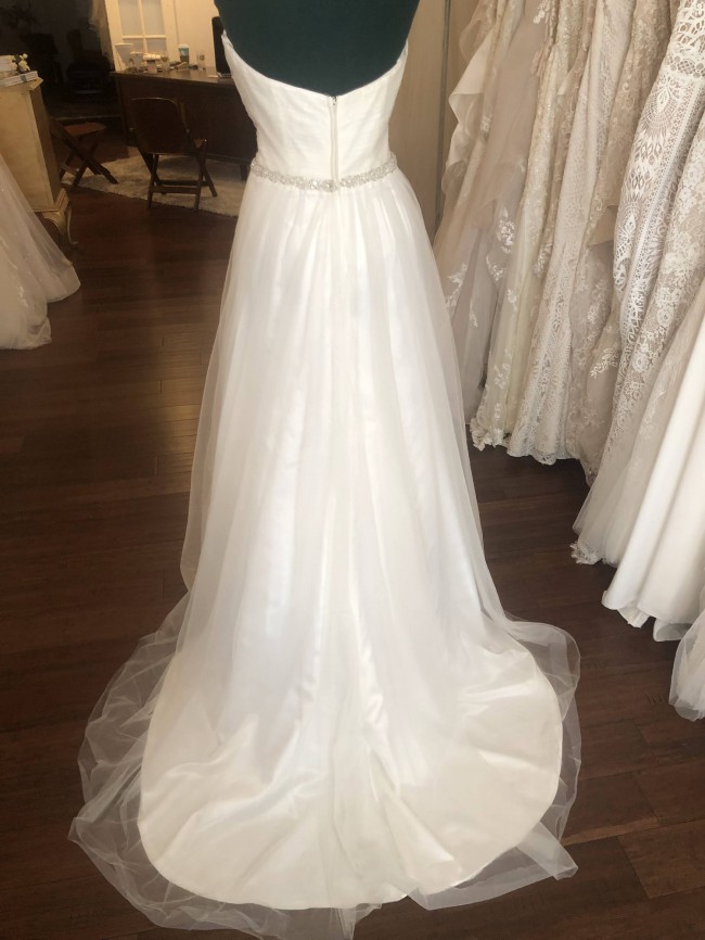Moonlight Bridal T711 Sample Wedding Dress Save 50 Stillwhite