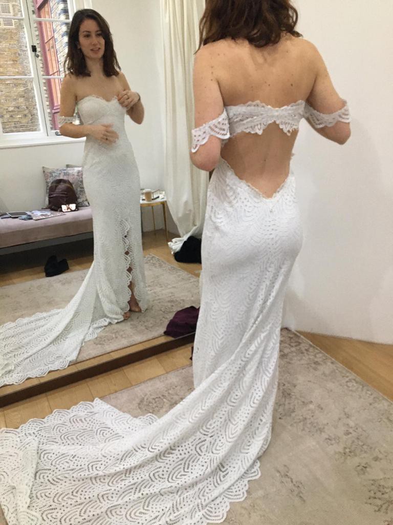 A series of dummy moves - Grace Loves Lace dress for sale! : r/weddingdress