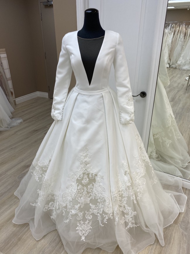 pronovias brown