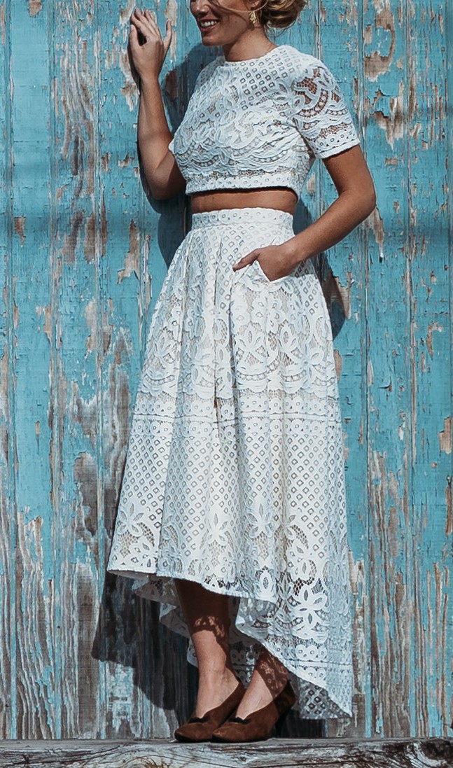 Midi skirt and outlet top set for wedding