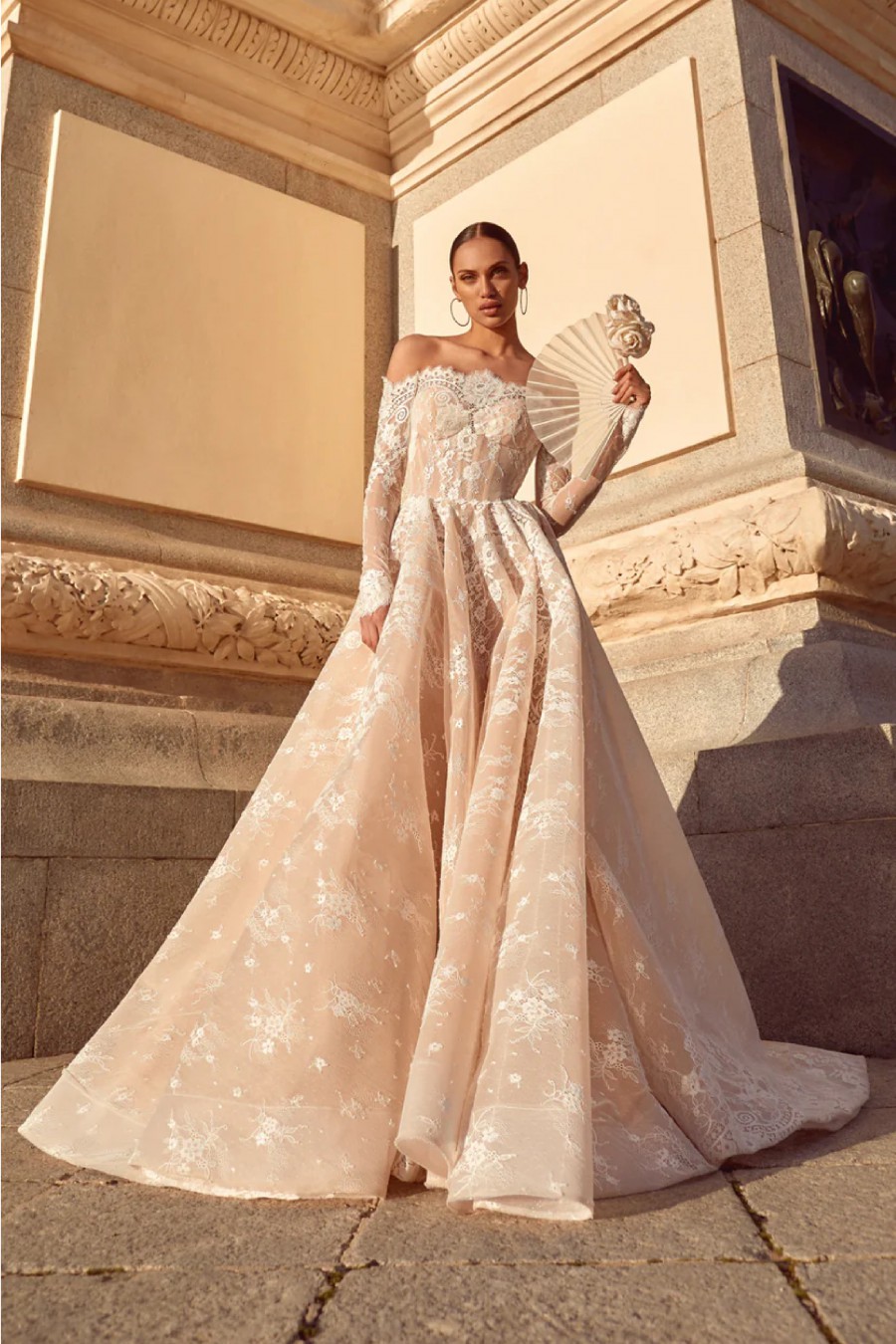 Galia Lahav Galia Lahav