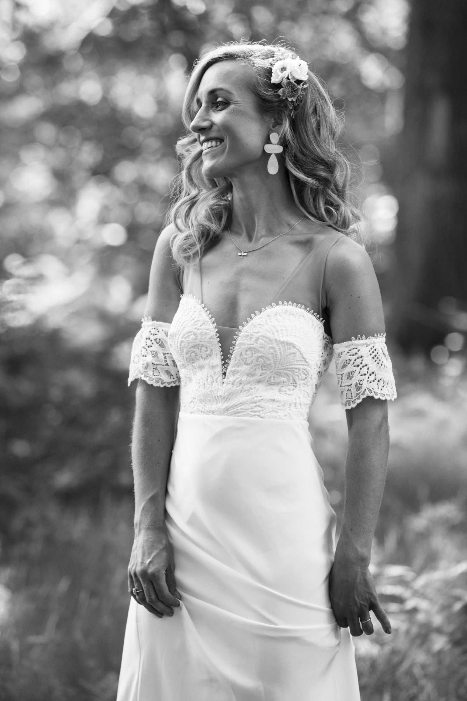 Liliana  Silk & Lace Wedding Gown – Grace Loves Lace CA