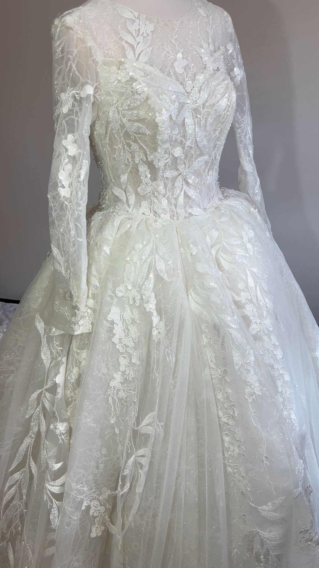 Alannah The Label, Ball gown dress - long sleeve
