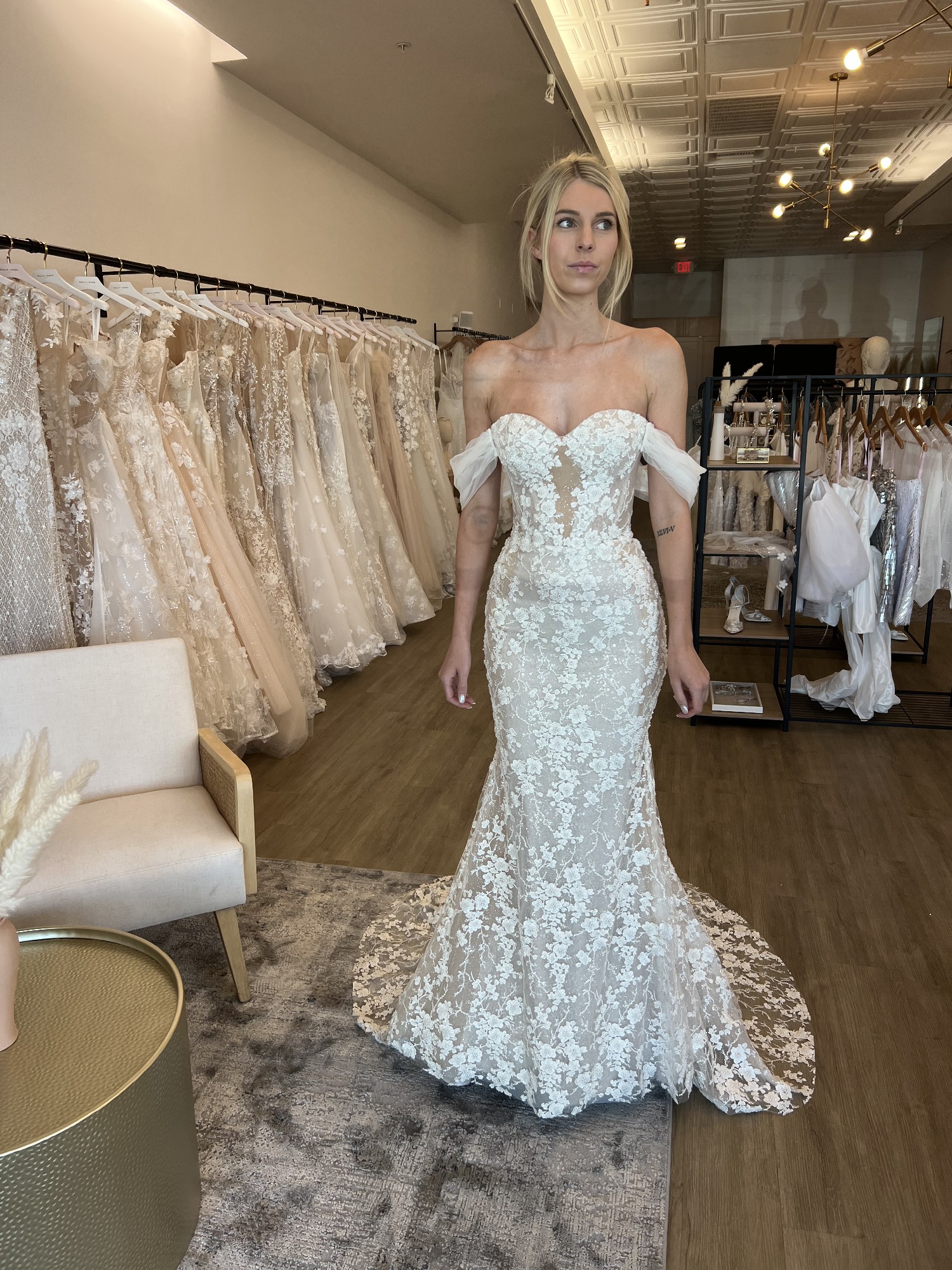 Eva Lendel Colleen New Wedding Dress Save 41% - Stillwhite