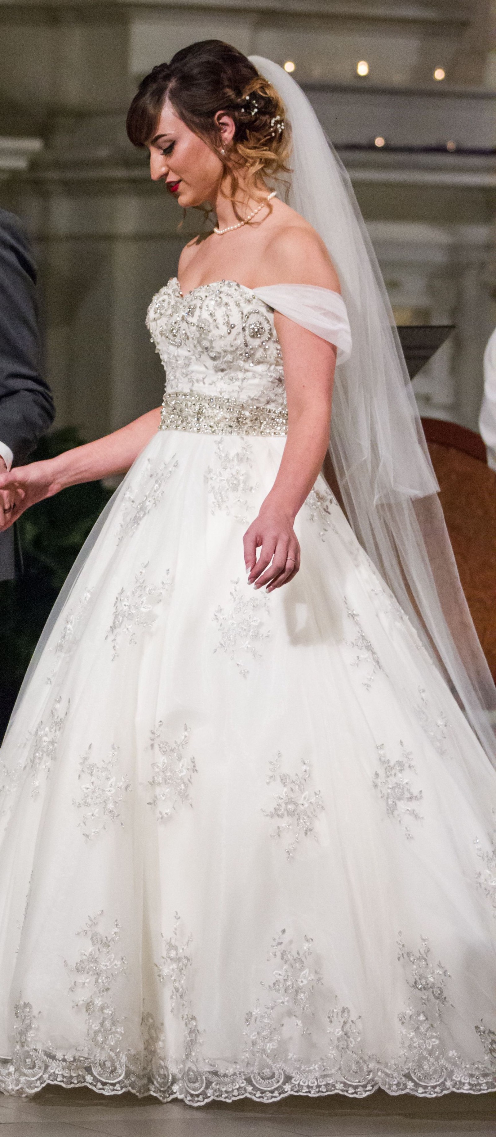 Unique Bridal Collection Pearl veil New Wedding Dress - Stillwhite