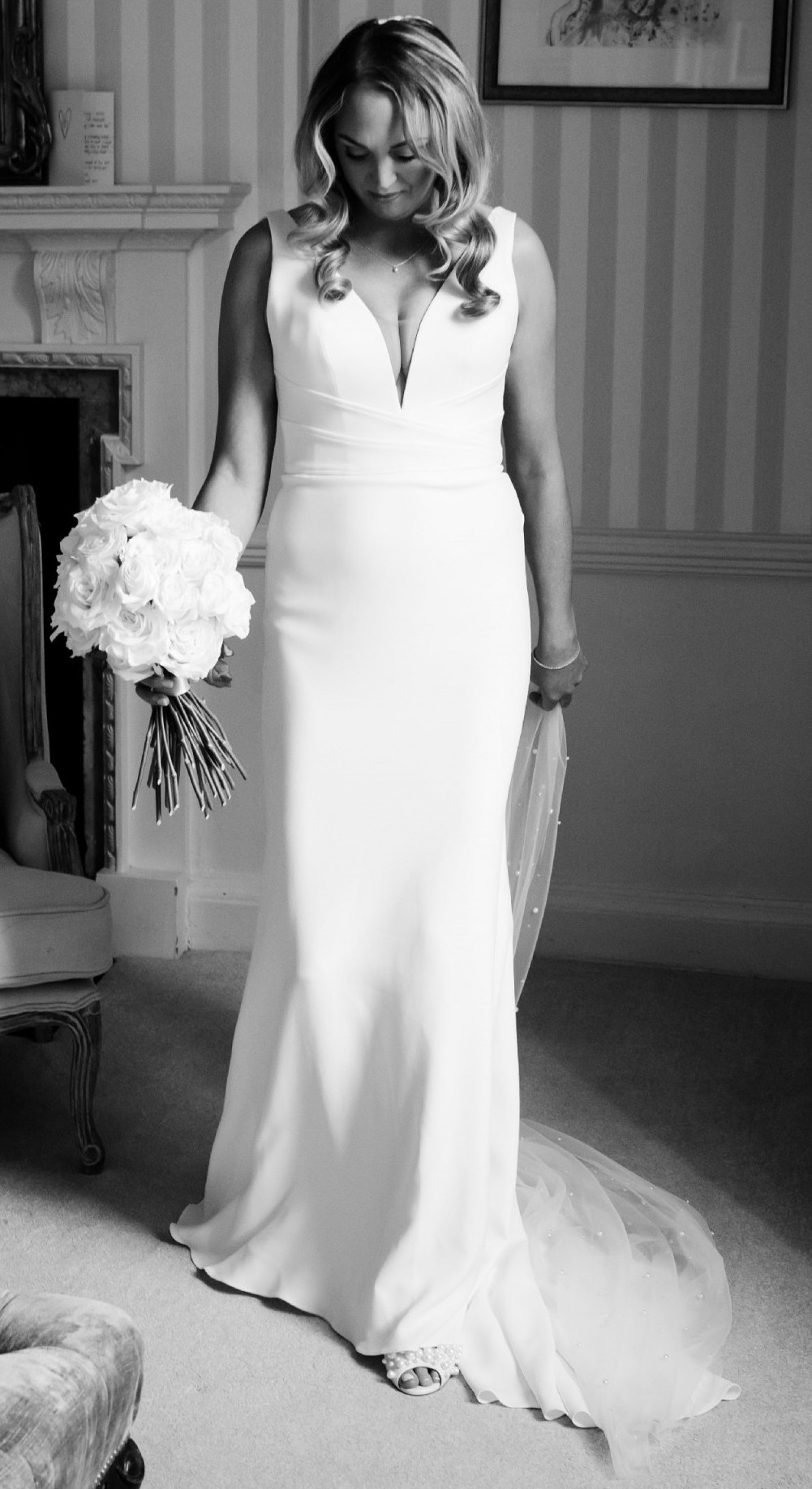 Suzanne Neville Delight Wedding Dress Save 80 Stillwhite