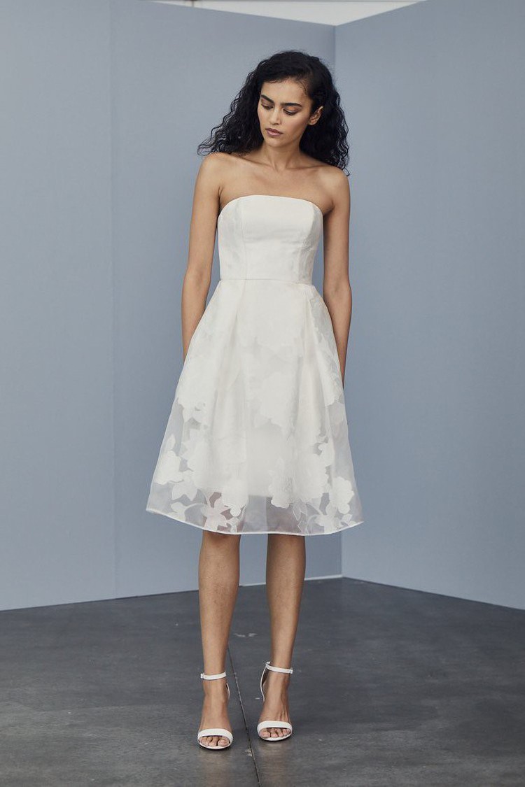 Amsale, Rose Fil-coup Dress Preloved Wedding Dress Save 70% - Stillwhite Amsale, Rose Fil-coup Dress Preloved Wedding Dress Save 70% - Stillwhite