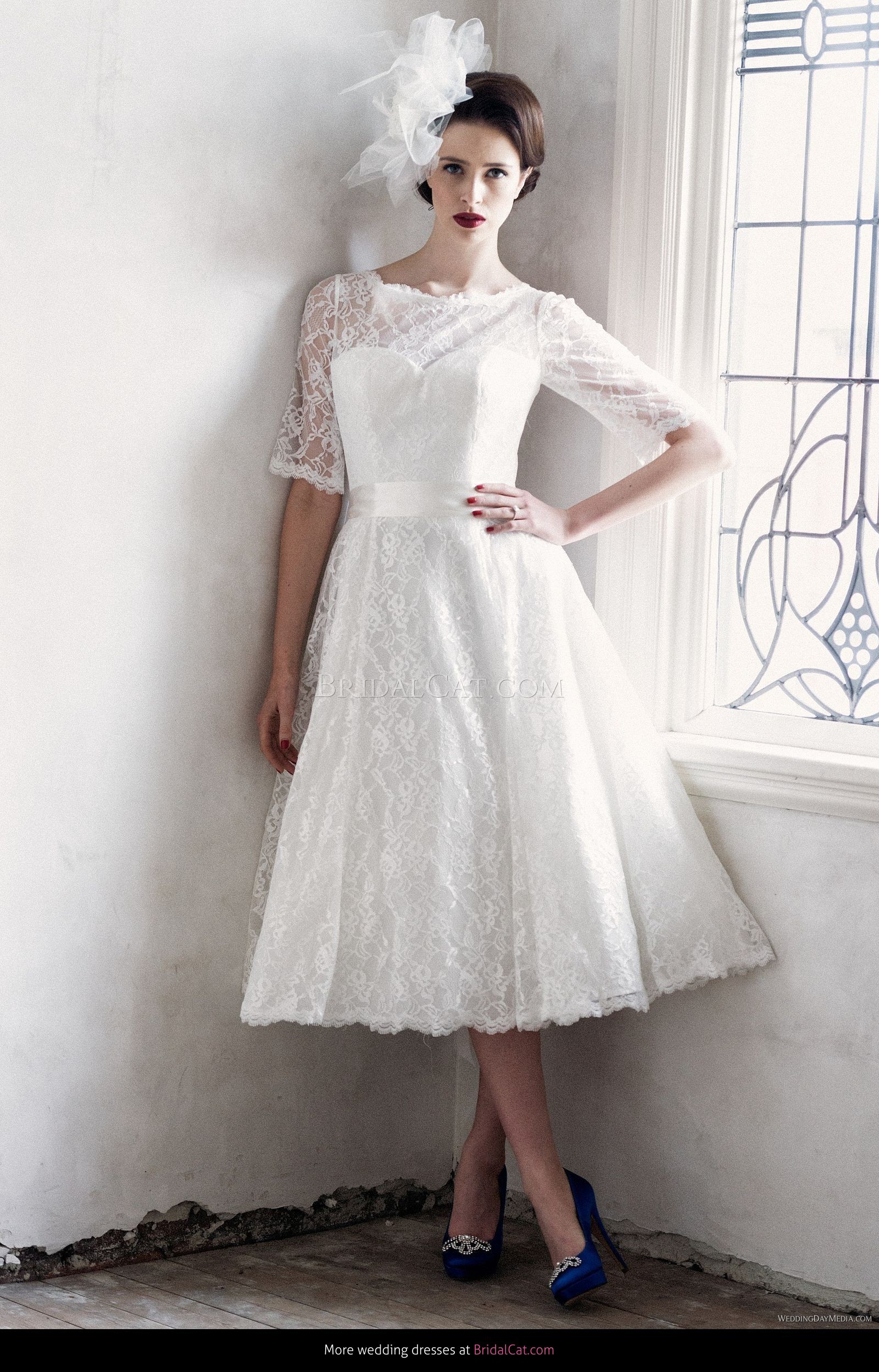 Boat wedding dress «Nora»