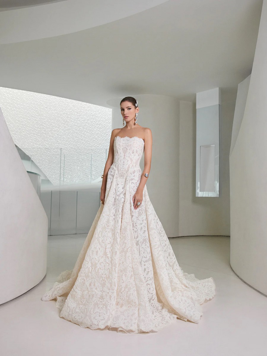 Galia Lahav Galia Lahav