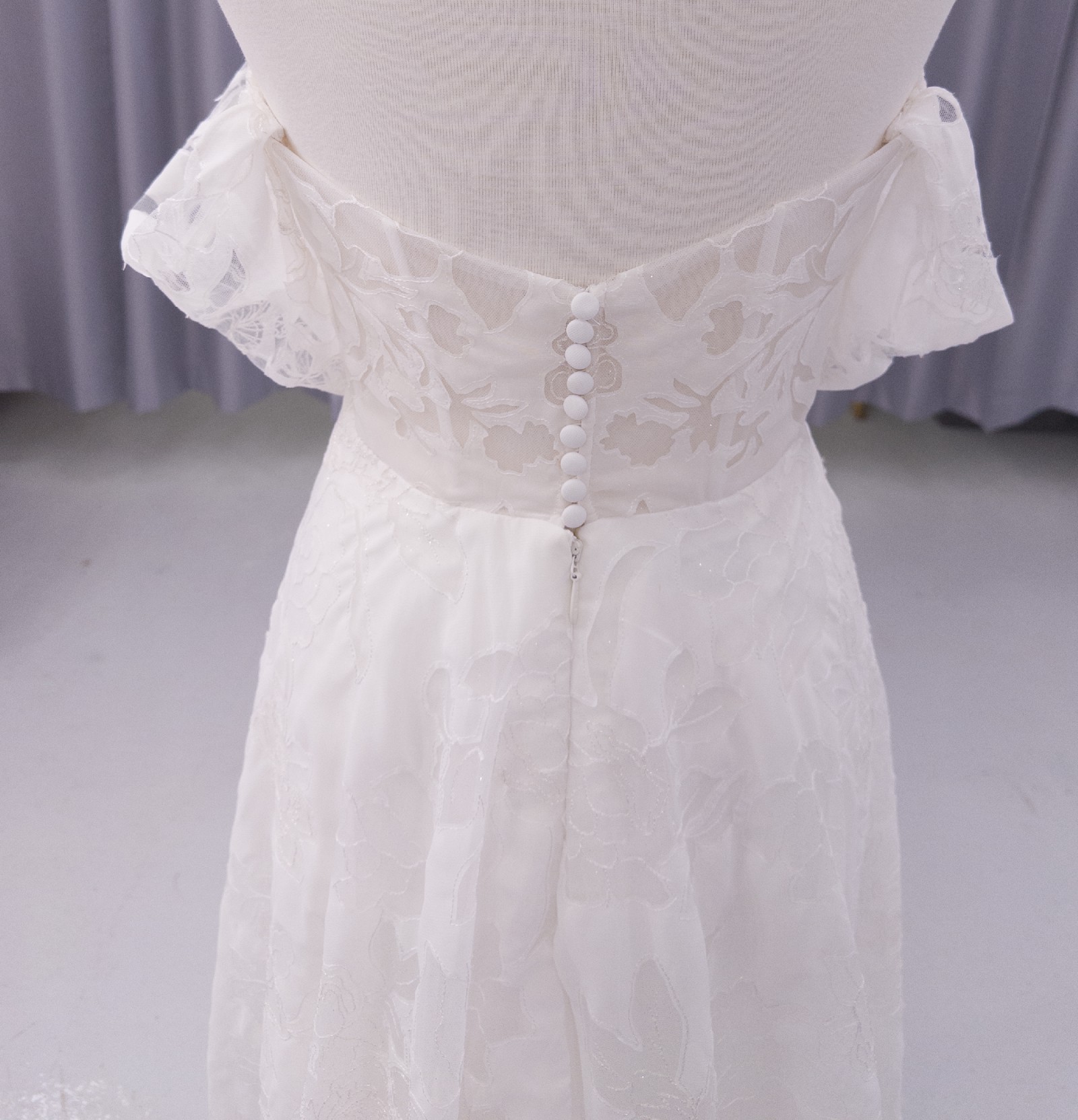 Luv Bridal, Dresses, Madi Lane Joslin Wedding Dress