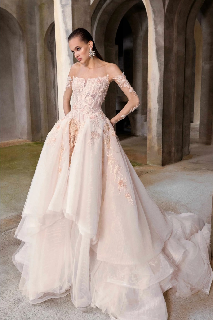 Galia Lahav Galia Lahav
