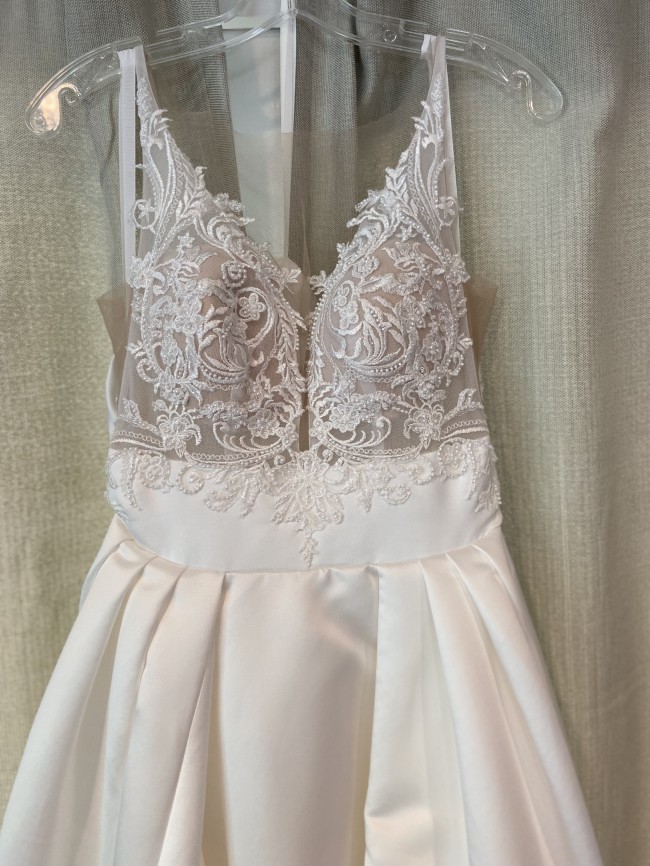 Bijou Bridal WM1004 New Wedding Dress Save 14% - Stillwhite