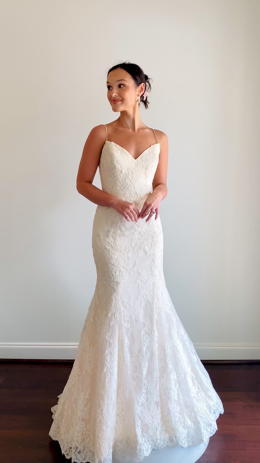 Monique Lhuillier, BL17100