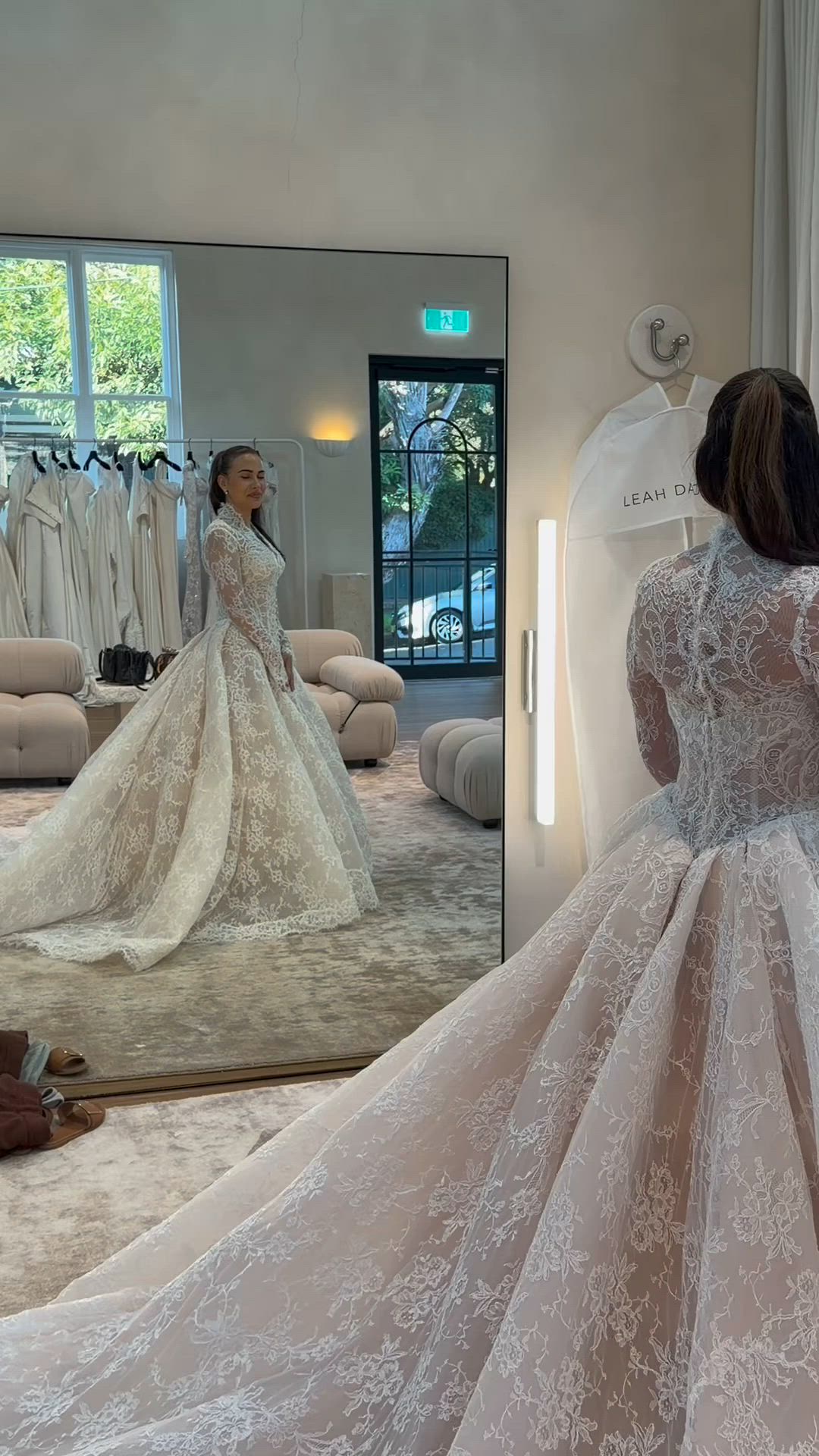 Leah Da Gloria, Grace gown