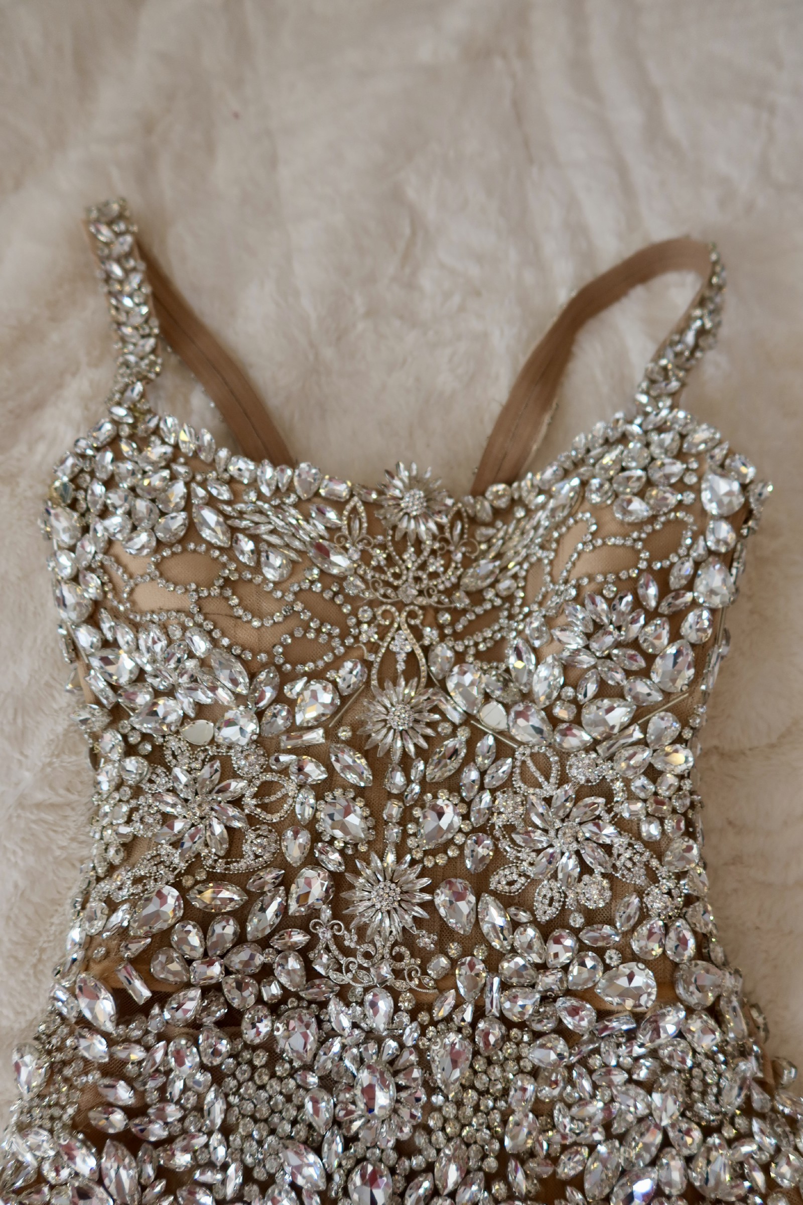 Albina Dyla, Corset Dress With Crystals & Stones New Wedding Dress Save 32%  - Stillwhite