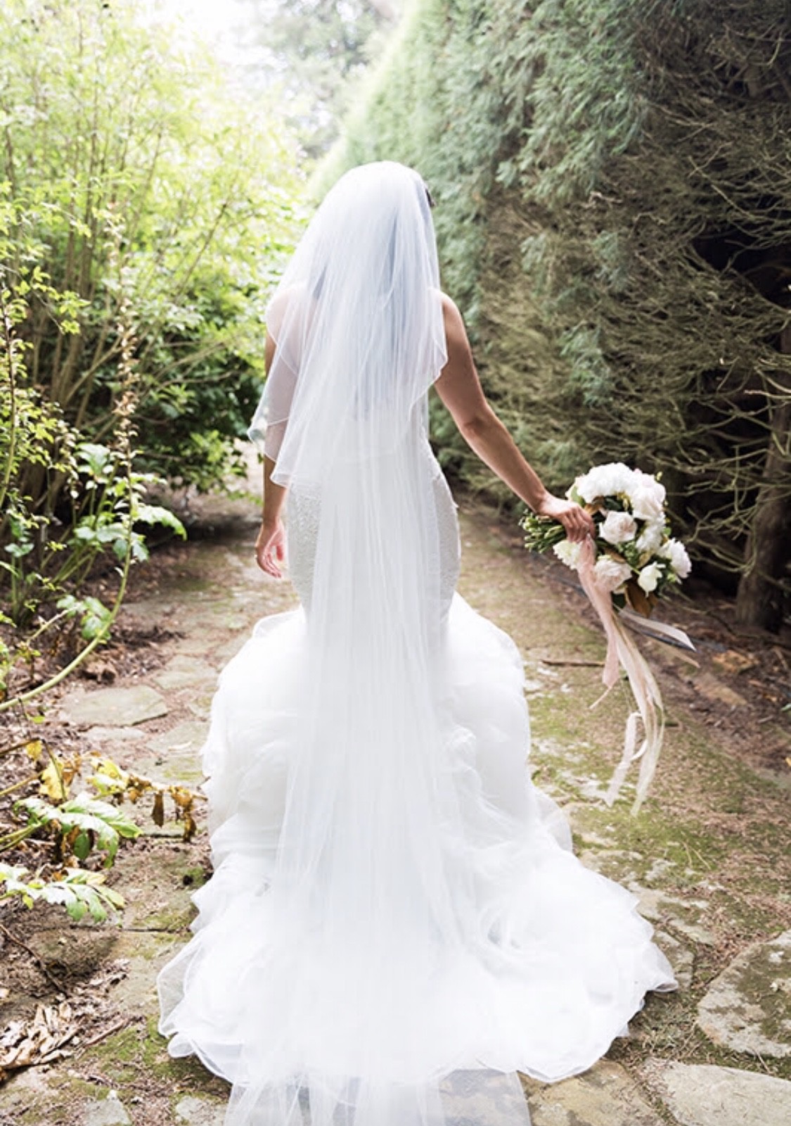 Pronovias Beca Used Wedding Dress On Sale 50 Off Stillwhite