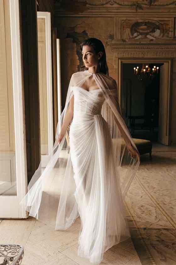 Monique Lhuillier, Sienna Wedding Dress Save 64% - Stillwhite