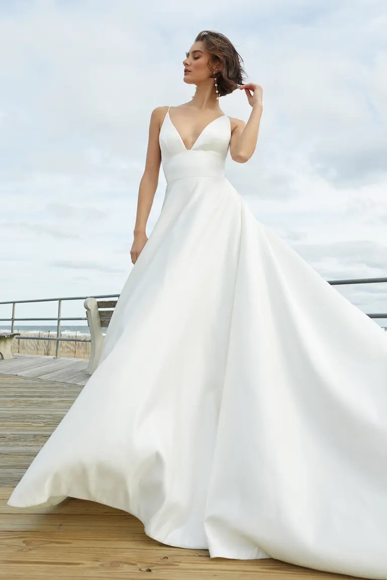 Jenny Yoo, Dylan New Wedding Dress Save 44% - Stillwhite