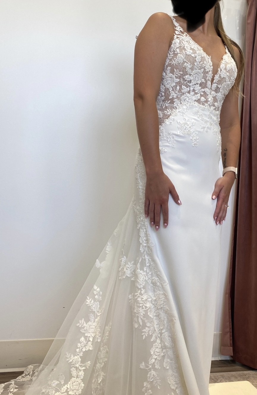 Unique Bridal Collection Sofia New Wedding Dress - Stillwhite