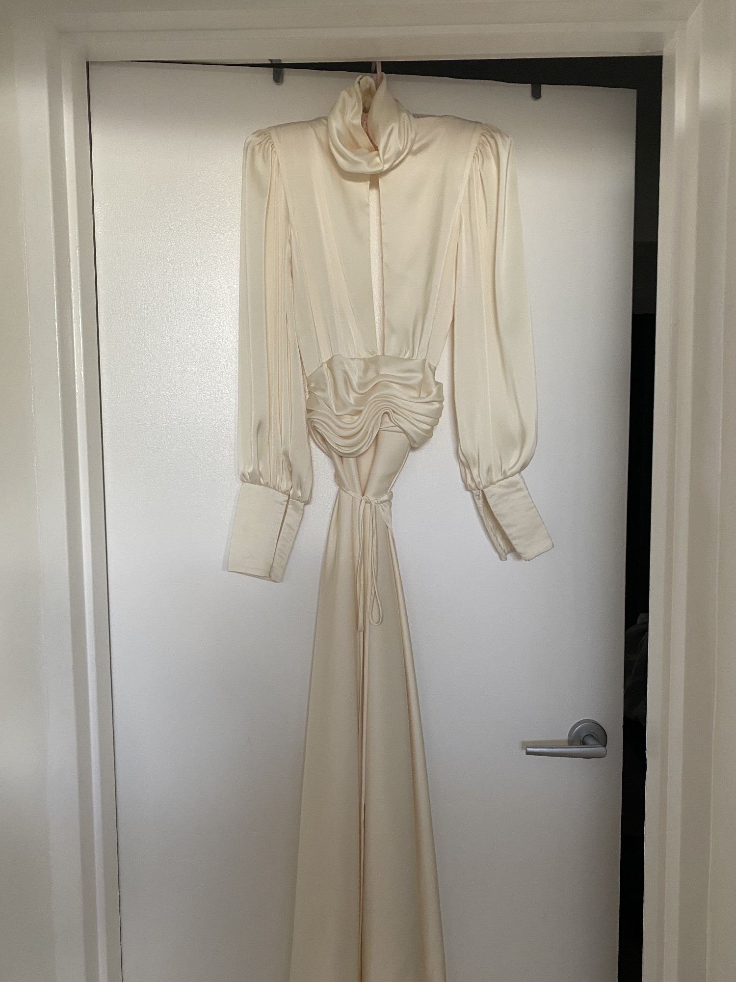 Orseund Iris Used Wedding Dress ...
