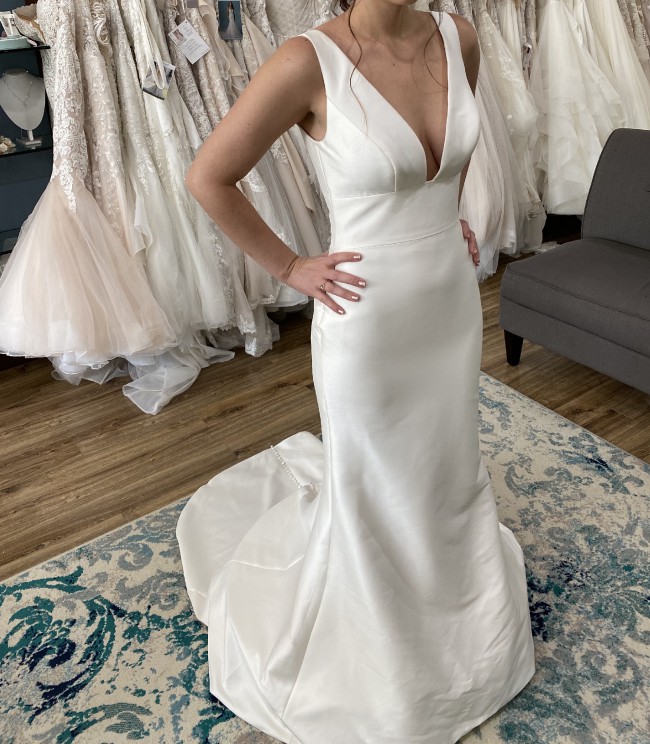 Justin Alexander New Wedding Dress Save 28% - Stillwhite