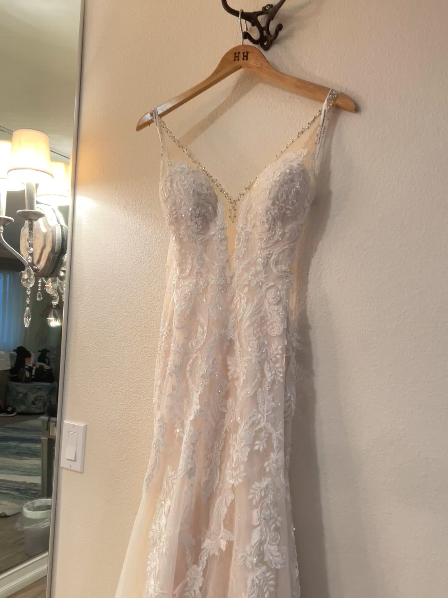 Madeline Gardner, Morilee Sophia 2139 w FREE veil