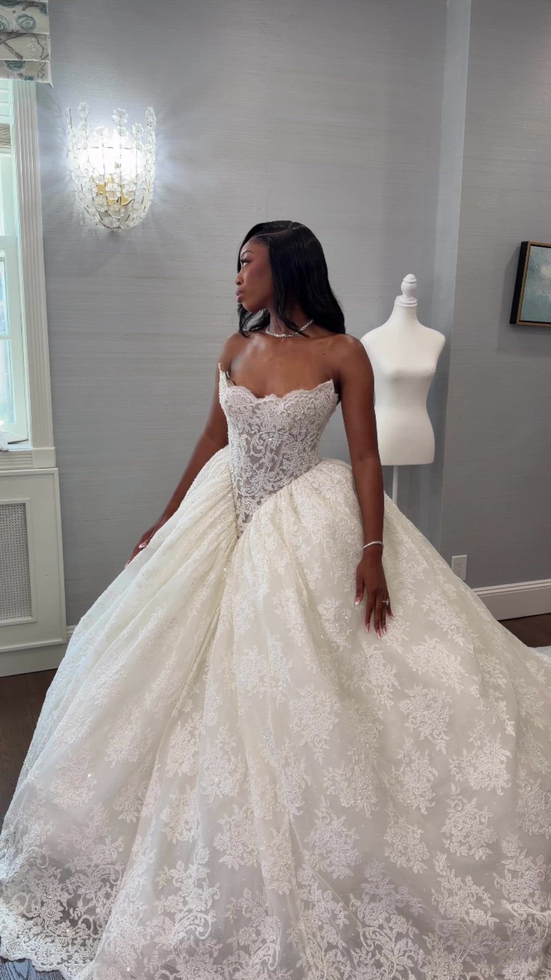 Nicole And Felicia, NF117-LUXE