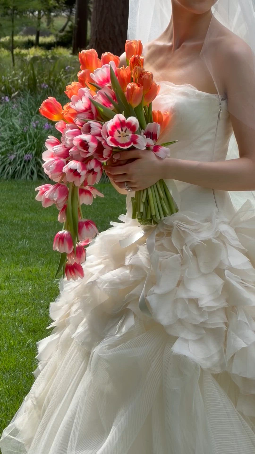 Vera Wang, Hayley
