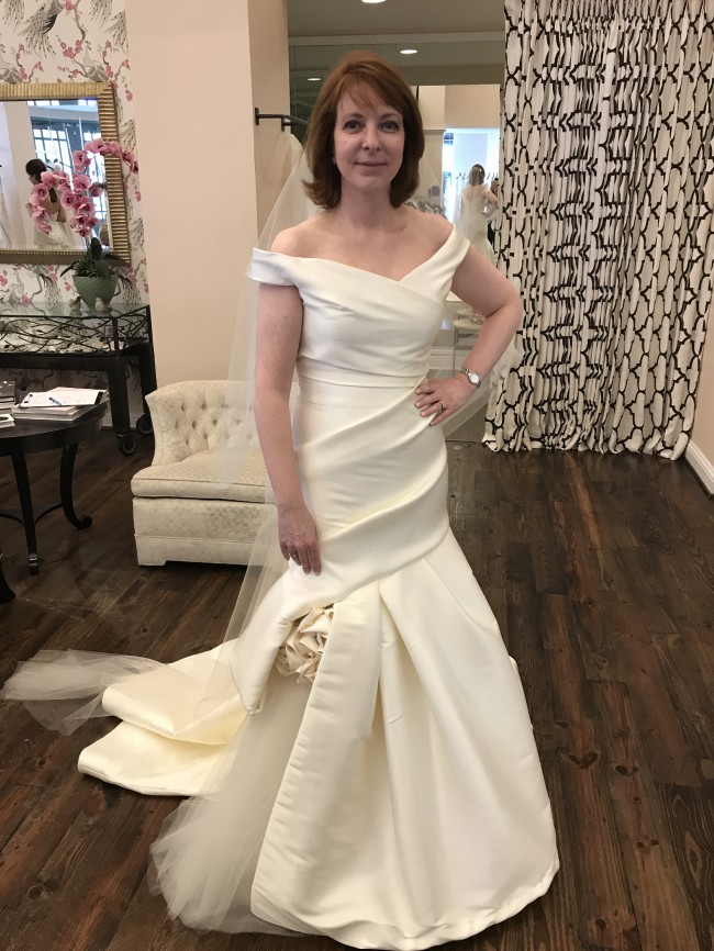 Monique Lhuillier Aubrey Second Hand Wedding Dress on Sale