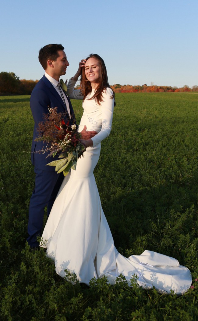 Alena Leena Bridal Tulip Preloved Wedding Dress Save 30 Stillwhite