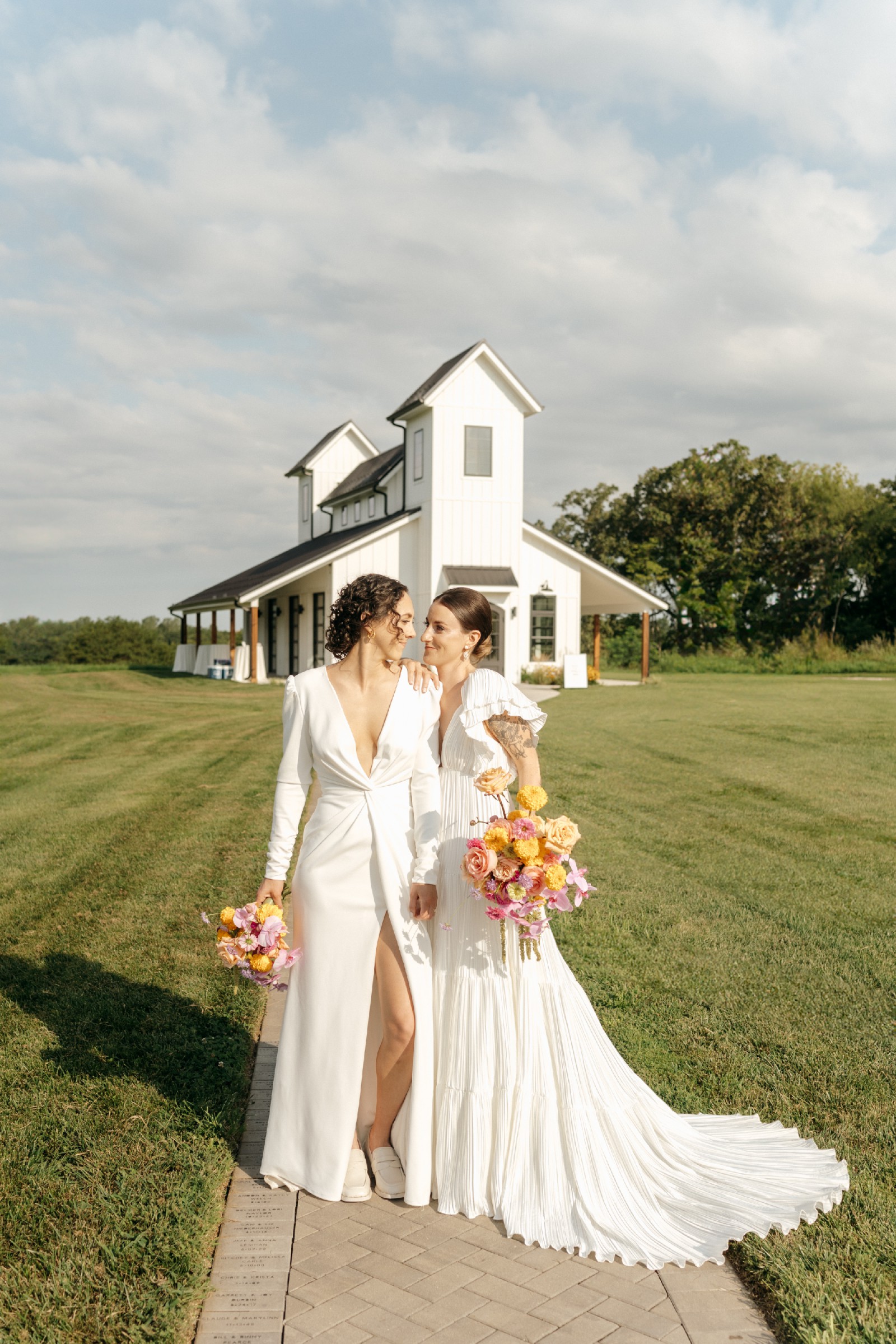 Tadashi Shoji Wedding Dress Save 60% - Stillwhite