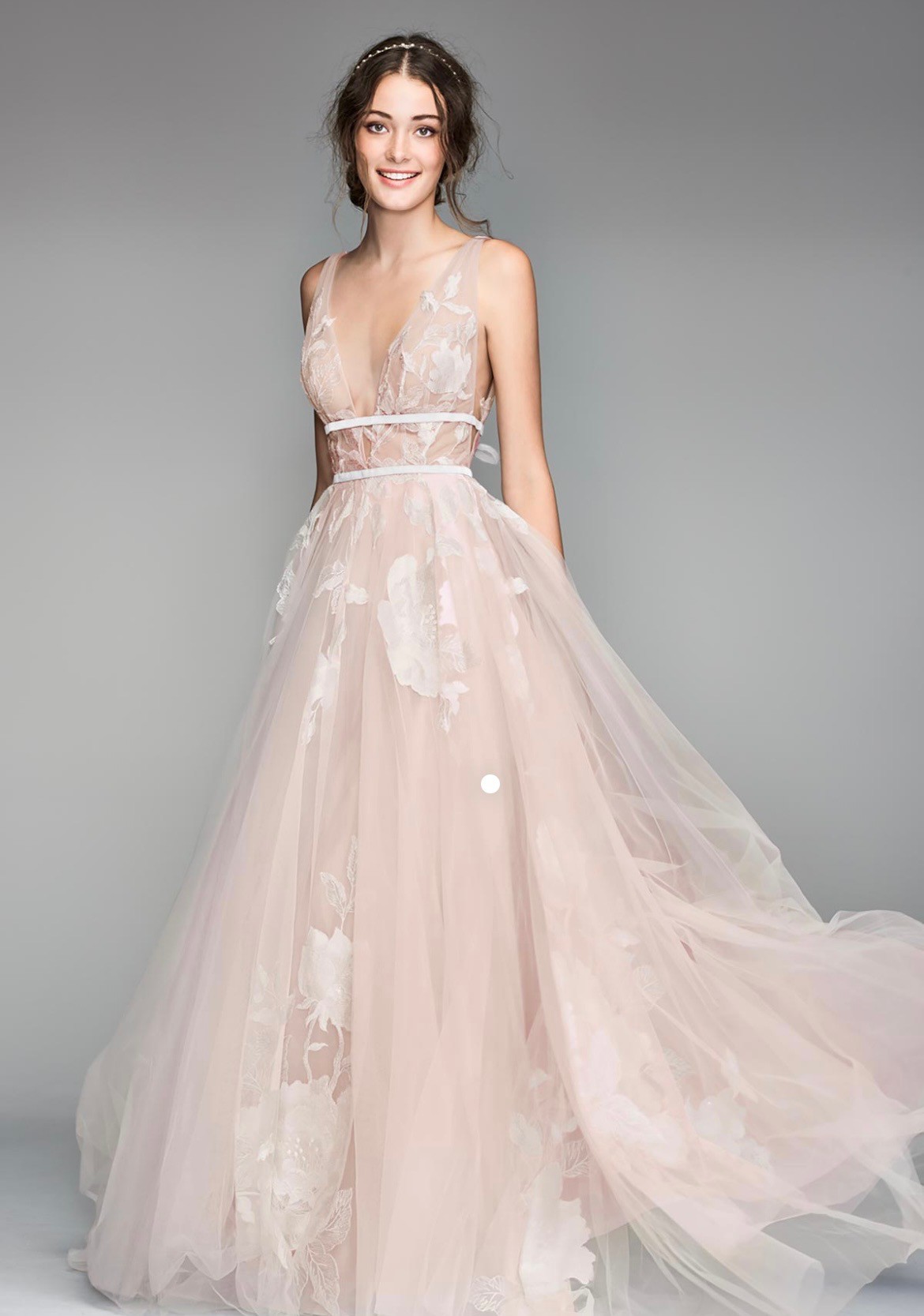 Moscato color shop wedding dress