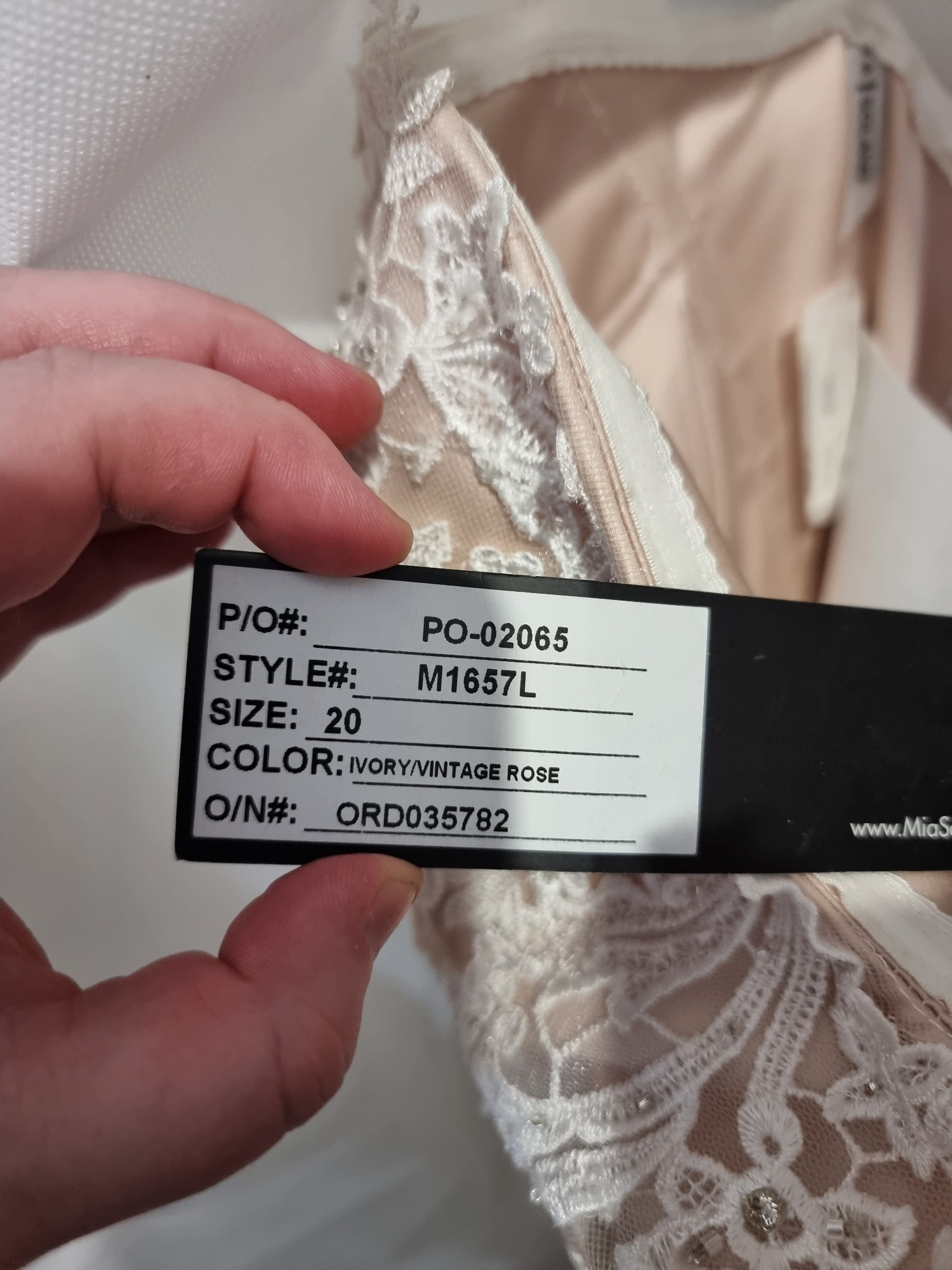 Mia Solano, M1657l New Wedding Dress - Stillwhite