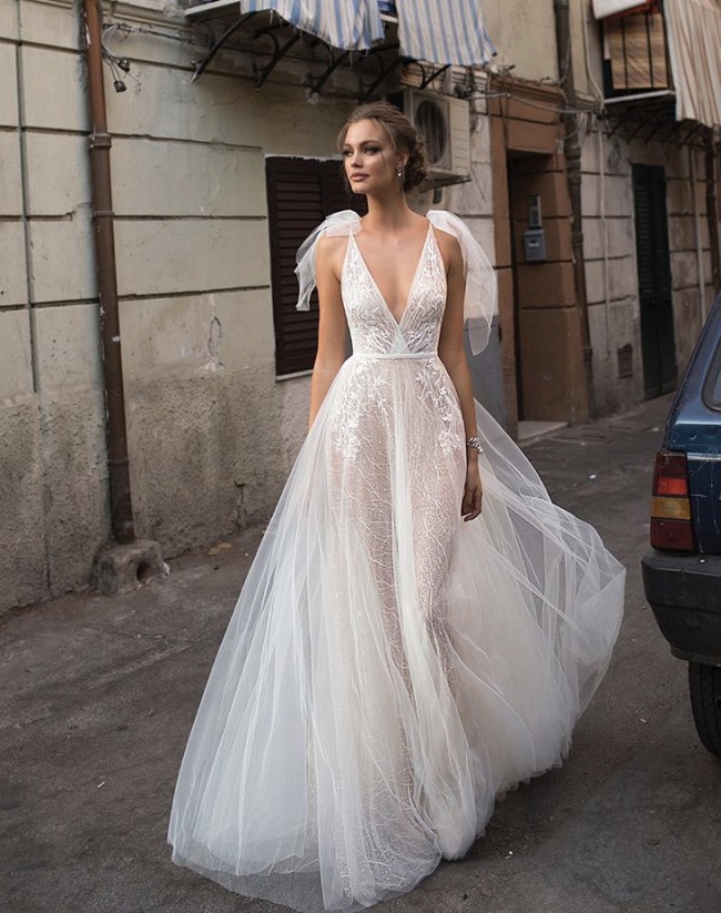 Berta Muse by Berta - Bethany Preowned Wedding Dress Save 44% - Stillwhite