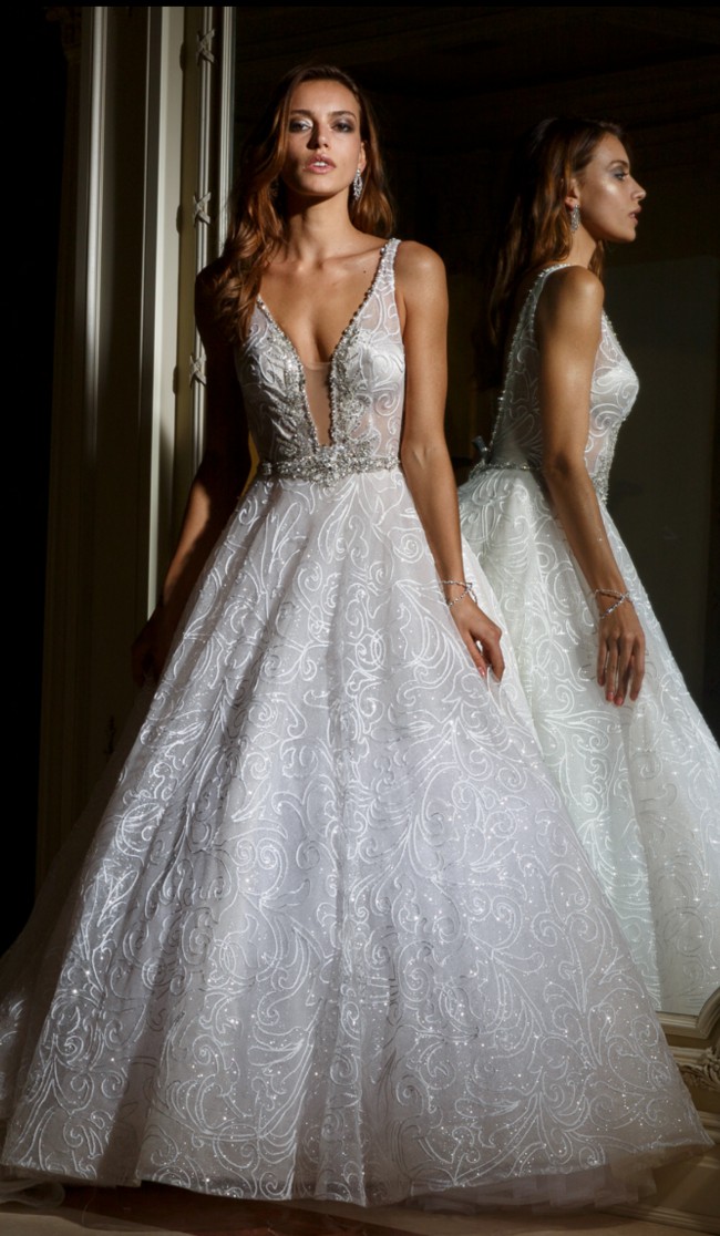 Eve of Milady Amalia Carrara style 351
