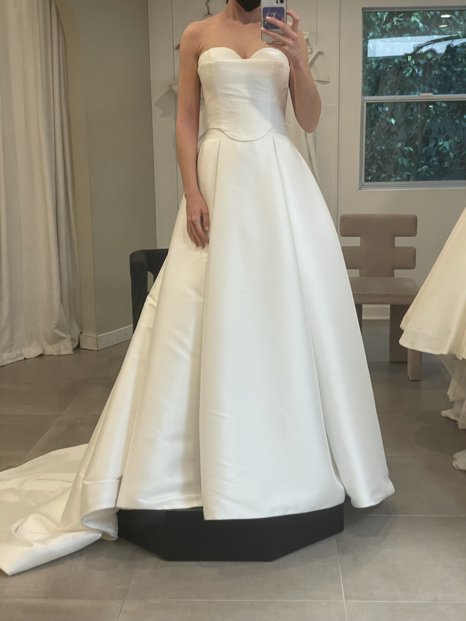 Vera Wang Odette Sample Wedding Dress Save 46% - Stillwhite