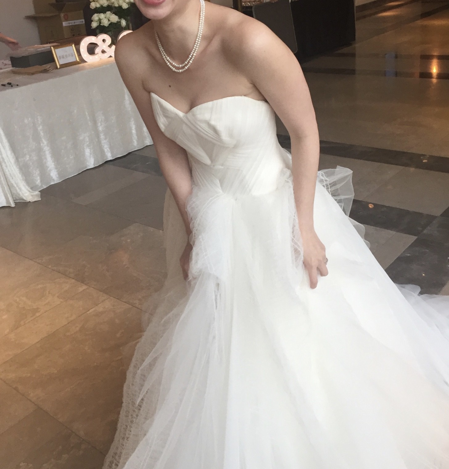 Vera Wang Octavia Used Wedding Dress Save 64% - Stillwhite