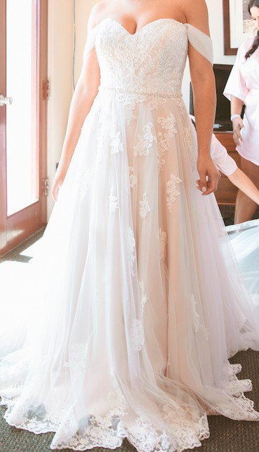 Stella York 6680 Preowned Wedding Dress ...