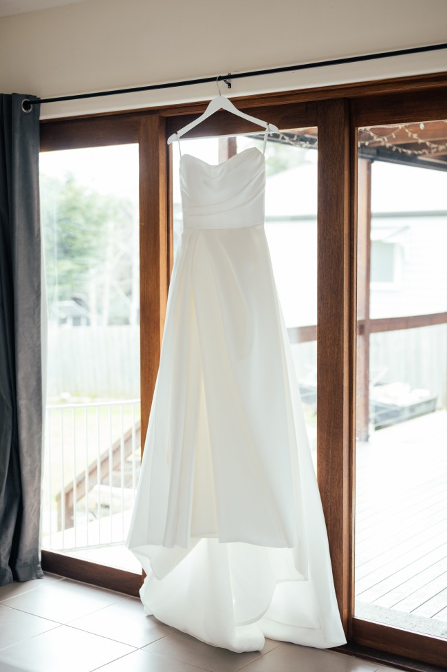 MARIANA HARDWICK vintage 1980s wedding dress, Cream lace & tulle romantic midi gown