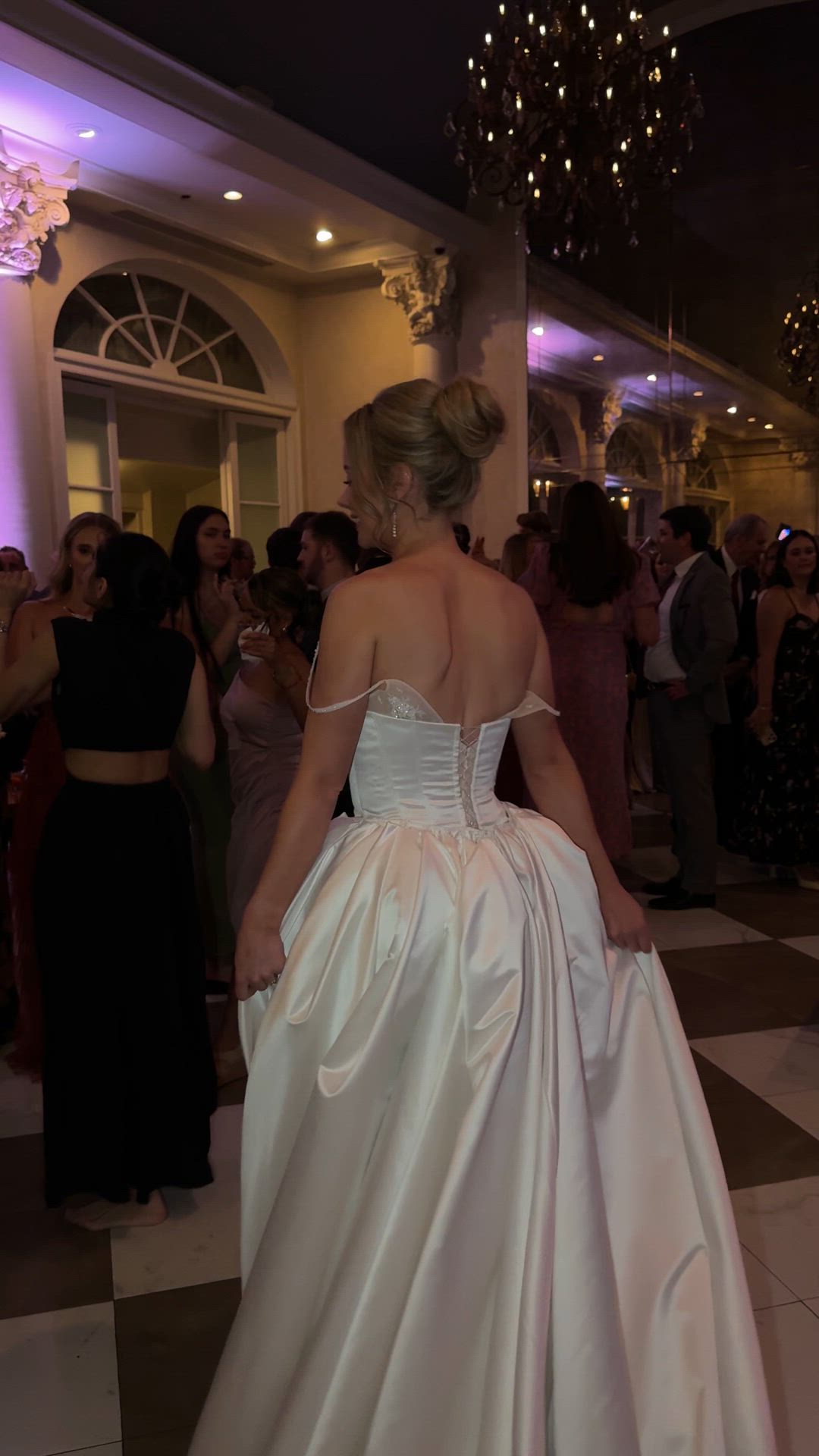 Kim Kassas Couture, Anastasia